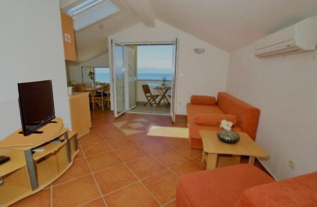 Villa Bionda Malinska Ruang foto