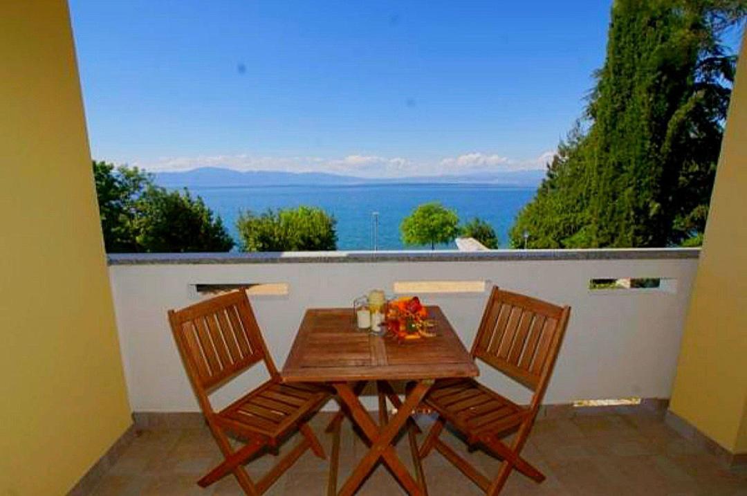 Villa Bionda Malinska Ruang foto