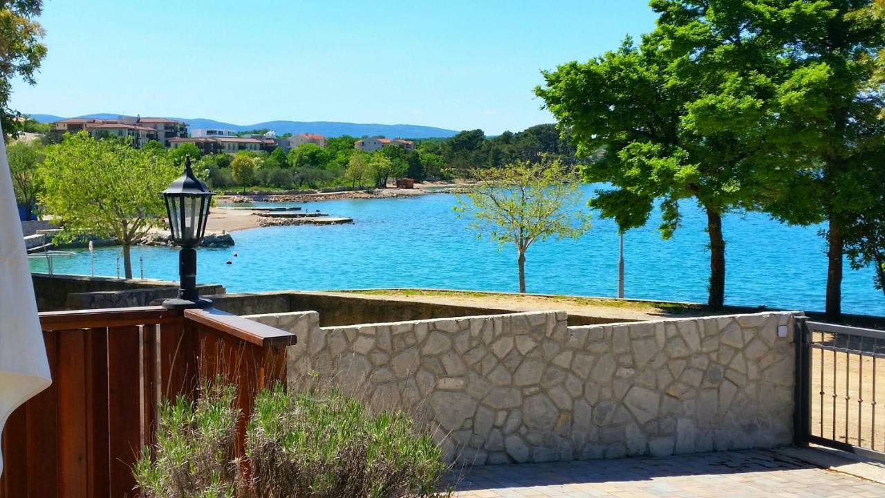 Villa Bionda Malinska Bagian luar foto