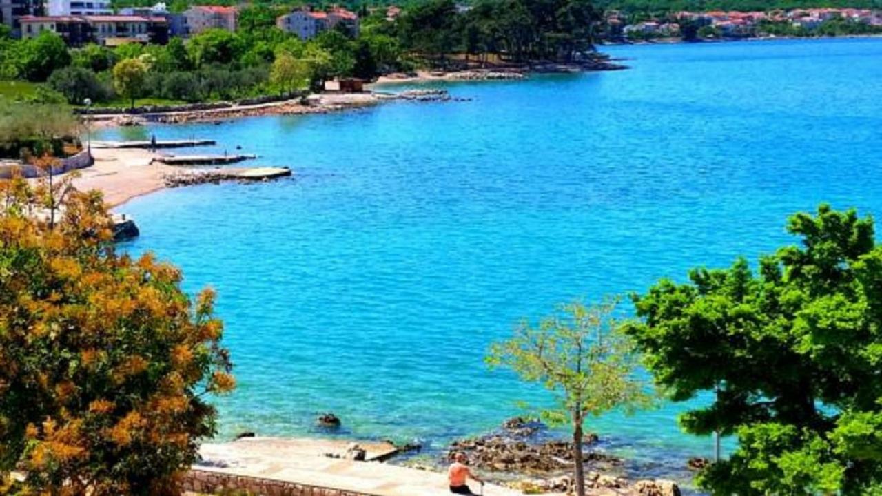 Villa Bionda Malinska Bagian luar foto